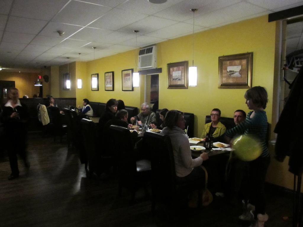 Le Voyageur Inn Mattawa Εξωτερικό φωτογραφία