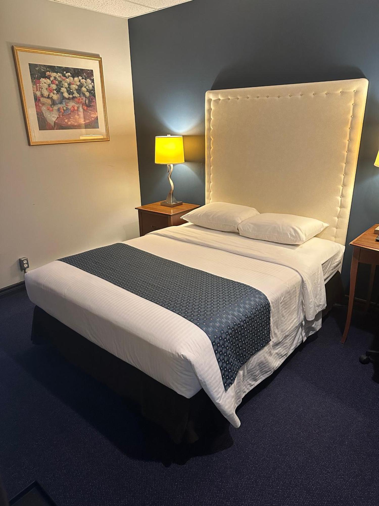 Le Voyageur Inn Mattawa Εξωτερικό φωτογραφία
