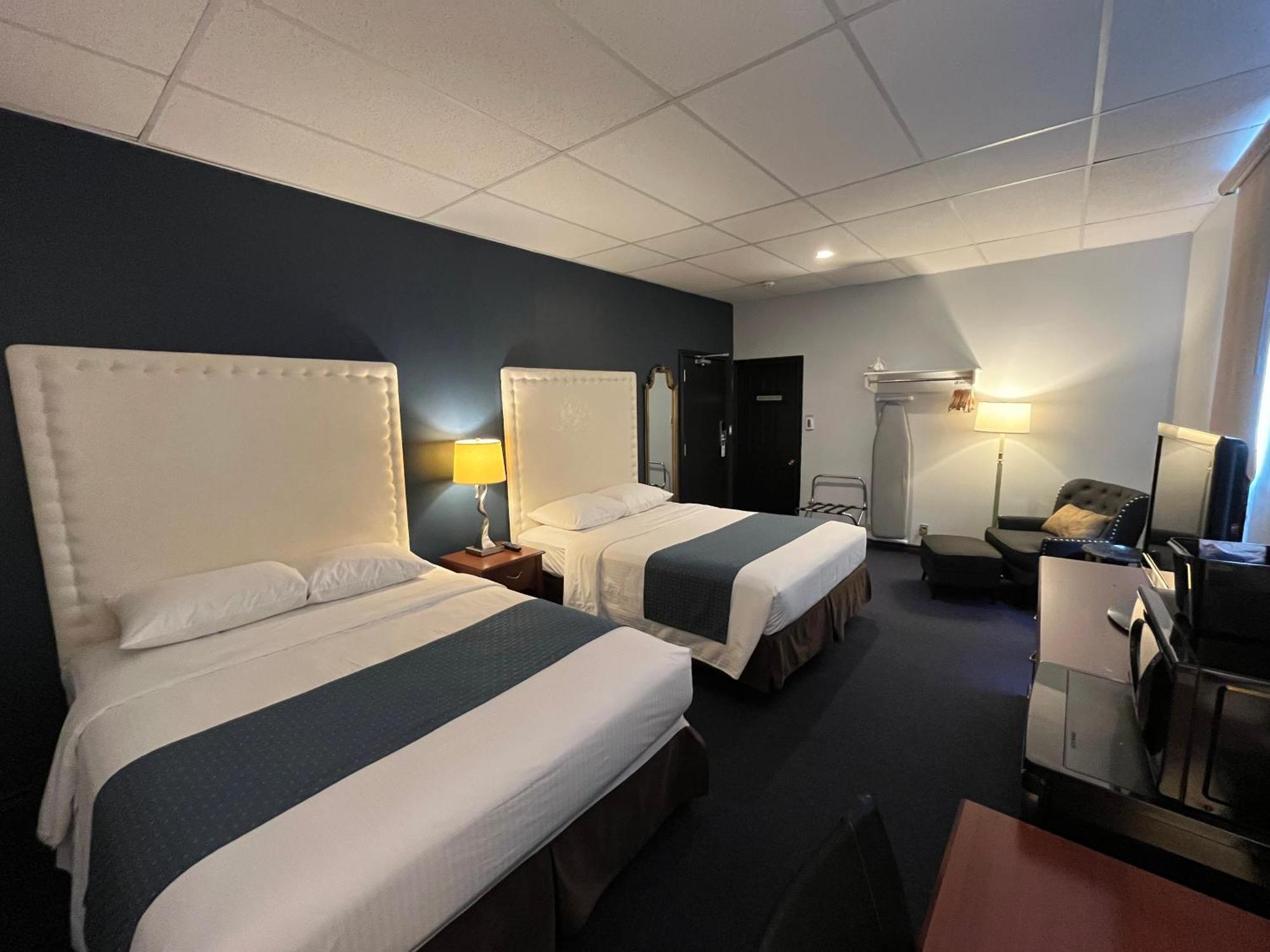 Le Voyageur Inn Mattawa Εξωτερικό φωτογραφία