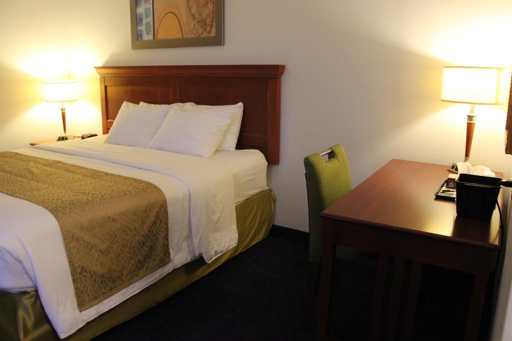 Le Voyageur Inn Mattawa Εξωτερικό φωτογραφία